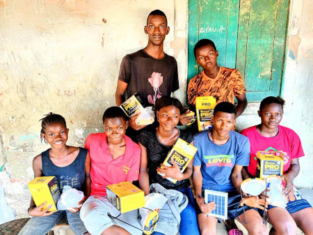 Sierra Leone solar lights Mahera students April 2023